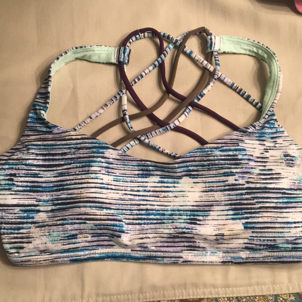 Lululemon Free to be Wild bra size 8